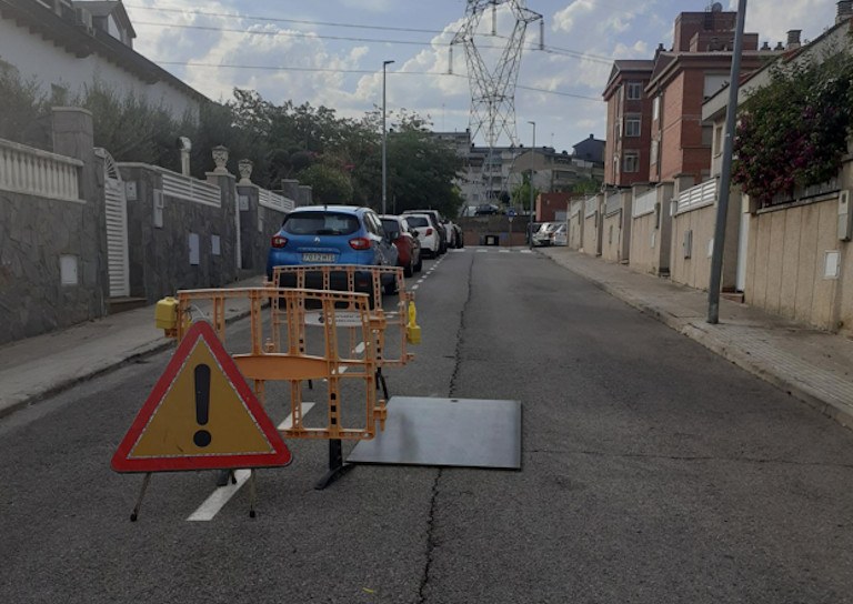 Reparació d’un esvoranc al carrer Pintor Velázquez